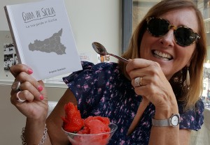 0 Angela - Guida in Sicilia
